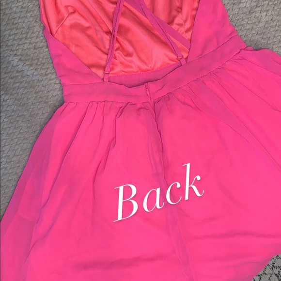 5/$25!!! Open Back Deep V Summer Romper w Pockets! - Picture 4 of 8